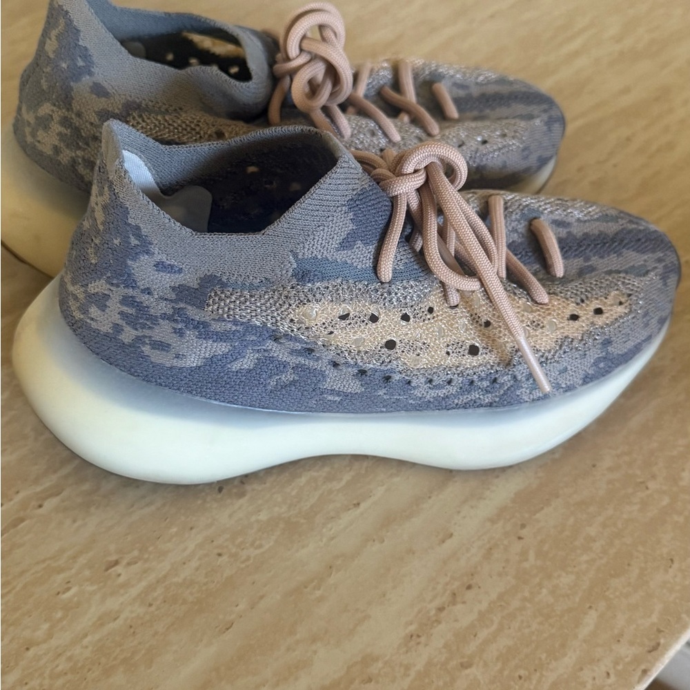 Yeezy Sneakers in Blue and Beige